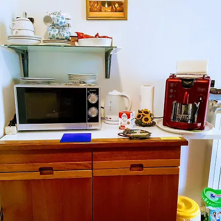 Bed & Breakfast Happy Days Verona 3*